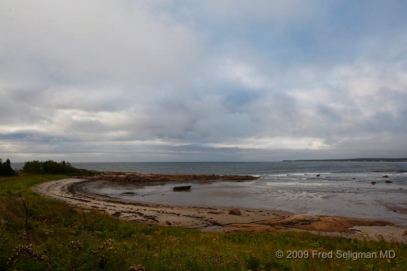 20090831_141013 D3.jpg - North shore St Lawrence at north of Baie Trinite